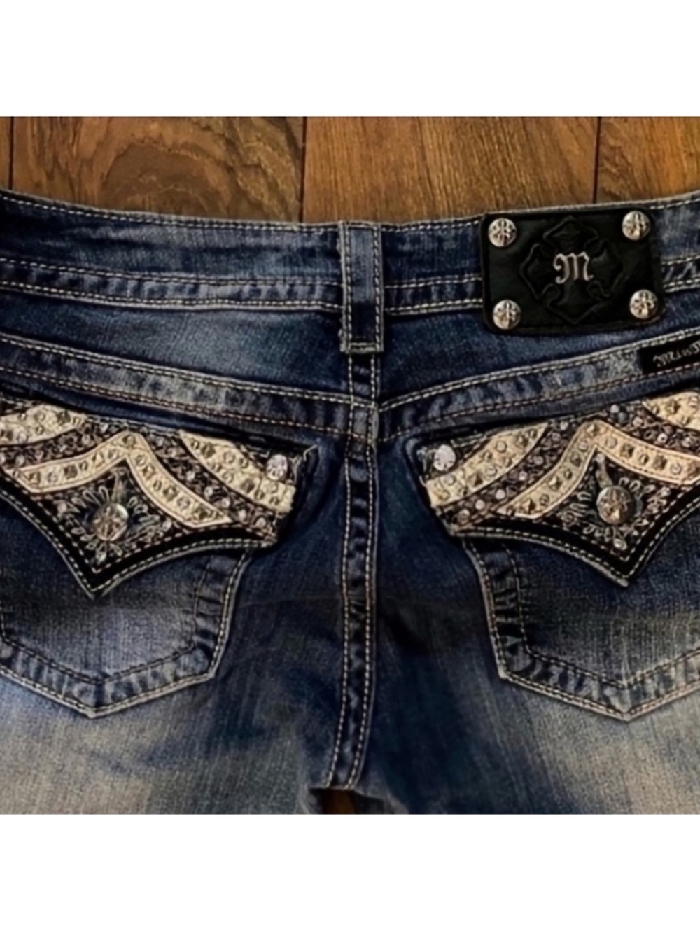 Gorgeous Miss Me Boot Jeans With Embellished Back Pockets 34” Inseam